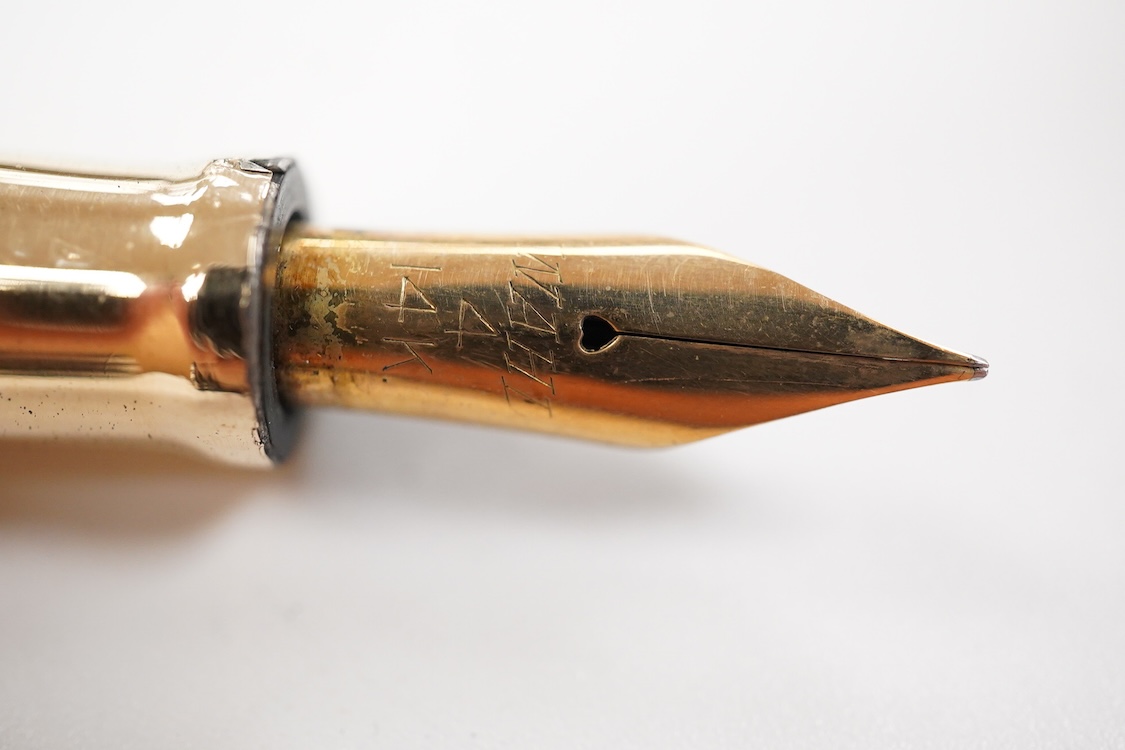 Wahl Eversharp gold filled 'Greek key' design lever fill fountain pen - large size